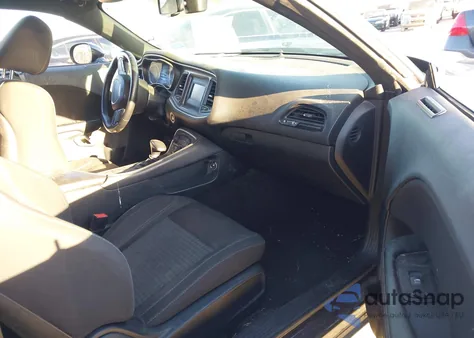 2017 Dodge Challenger Sxt z USA, uszkodzony, nr VIN 2C3CDZAG2HH568635